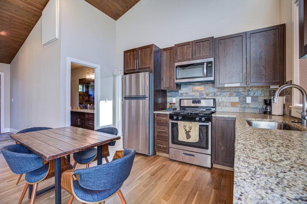 Newly Built Modern Chalet Duplex - 1 Mount Hood Village Exterior foto