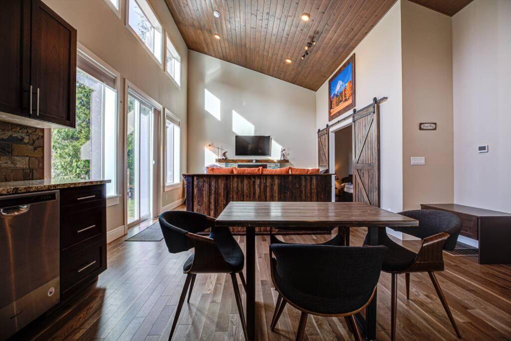 Newly Built Modern Chalet Duplex - 1 Mount Hood Village Exterior foto